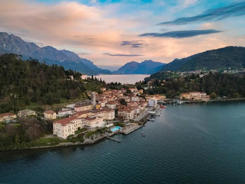 Luxury Private Boat Tour on Lake Como (AlfaStreet Yacht)