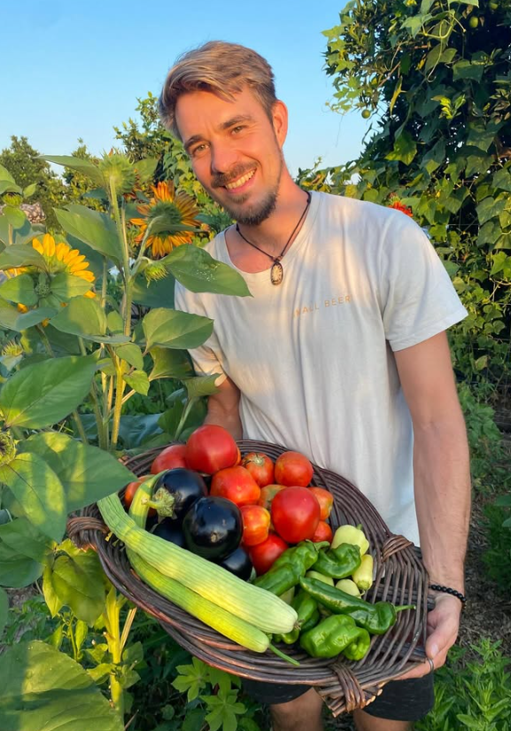 Permaculture and Regenerative Gardening Workshop in Spain: Learning with Oli Inglis in Murcia