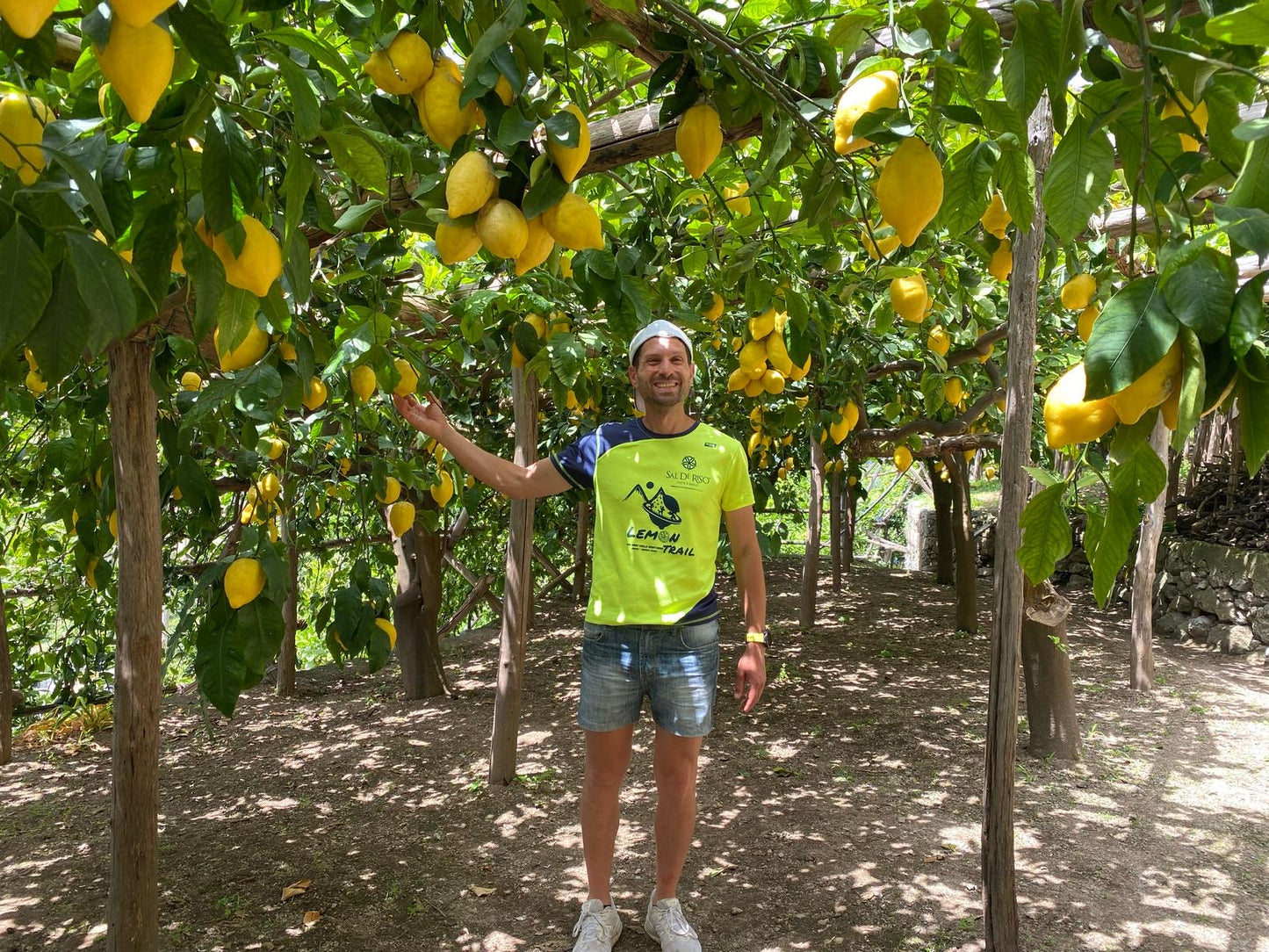 Lemon Tour on the PATH OF LEMONS with tasting - AGRICOLA RUOCCO'S