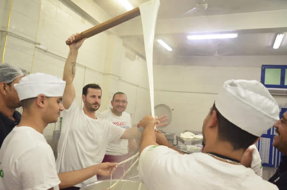 Live Mozzarella Mastercall & Show – Casaro Experience