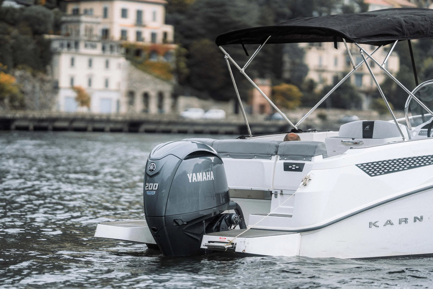 Exclusive 2-Hour Lake Como Private Sporty Cruise and Prosecco