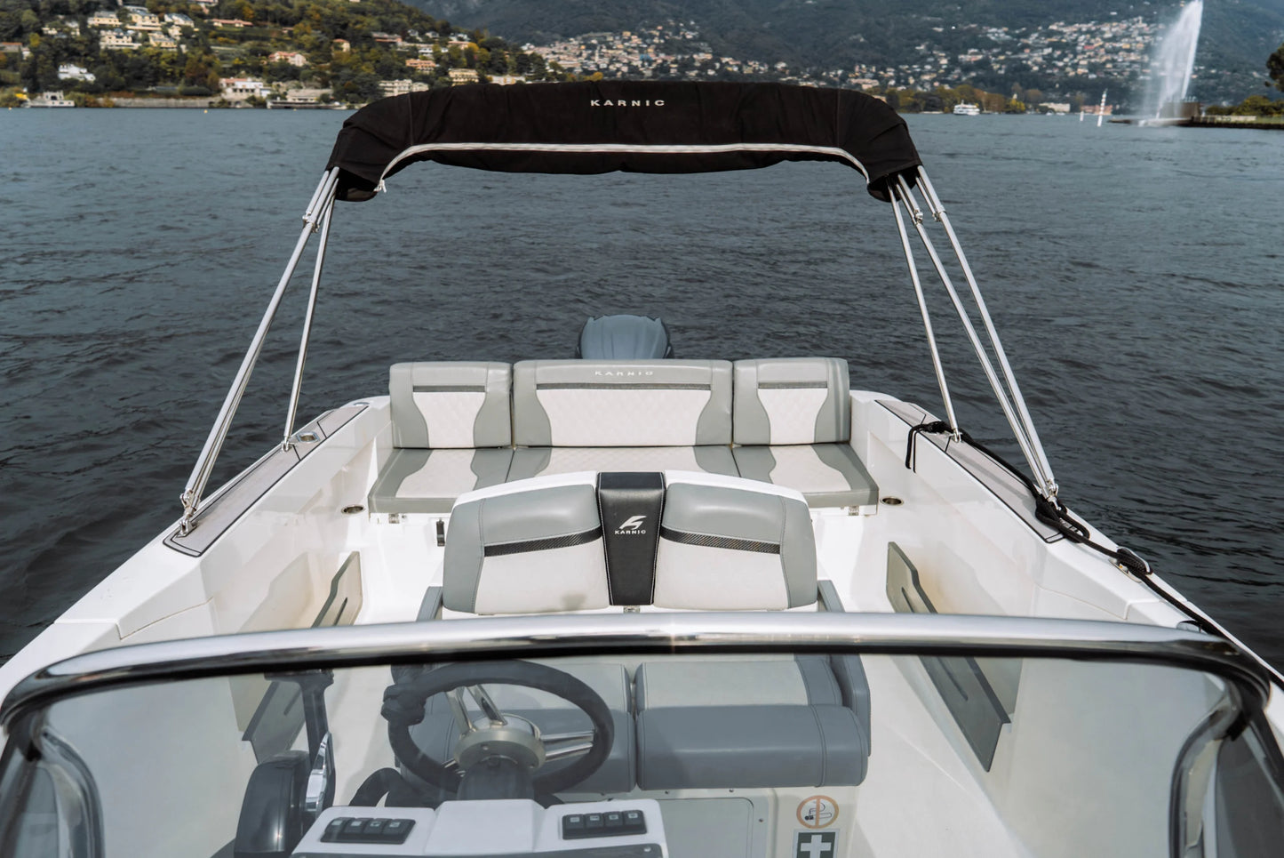 Exclusive 2-Hour Lake Como Private Sporty Cruise and Prosecco