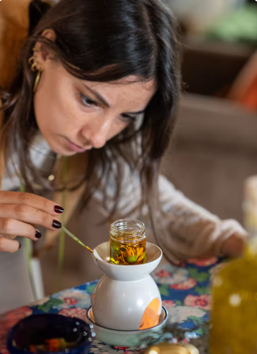 Medicinal Plants Experience & Natural Remedy Workshop – Agriturismo Stallaini