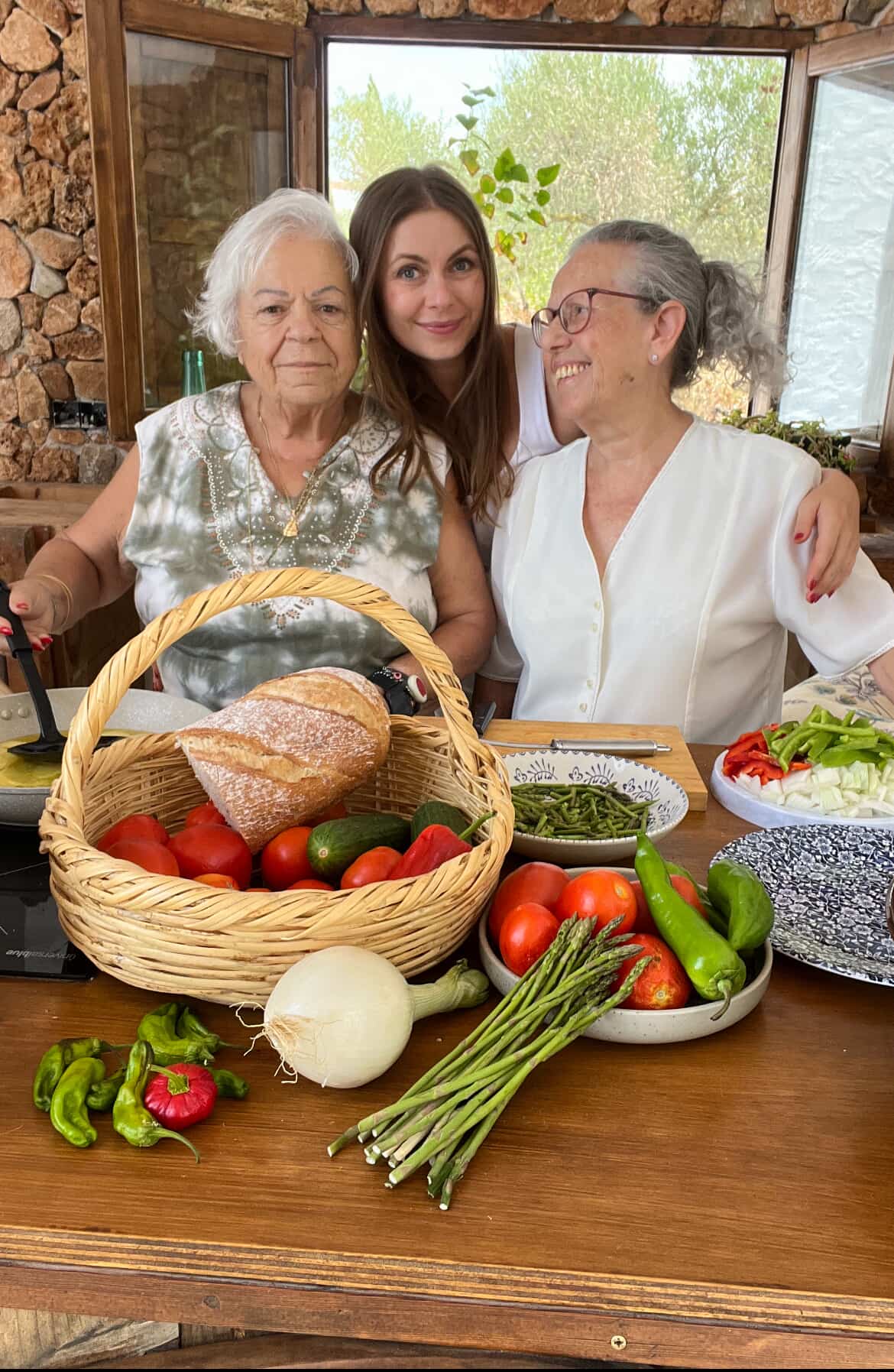 Tapas Cooking Class with Spanish Grandmas – Generations of Flavour
